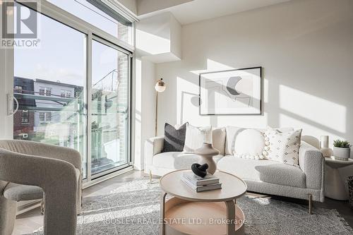 204 - 41 Ossington Avenue, Toronto, ON - Indoor Photo Showing Living Room