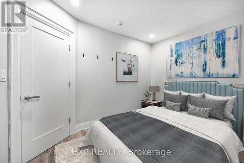 165 Claremont Street, Toronto, ON - Indoor Photo Showing Bedroom