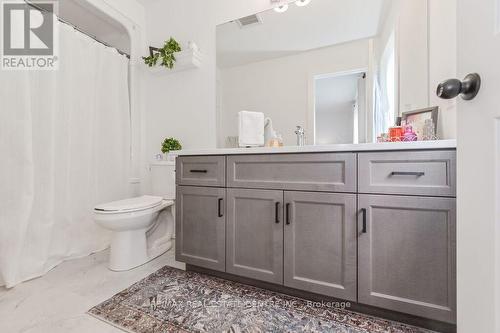 30 - 690 Broadway, Orangeville, ON - Indoor Photo Showing Bathroom