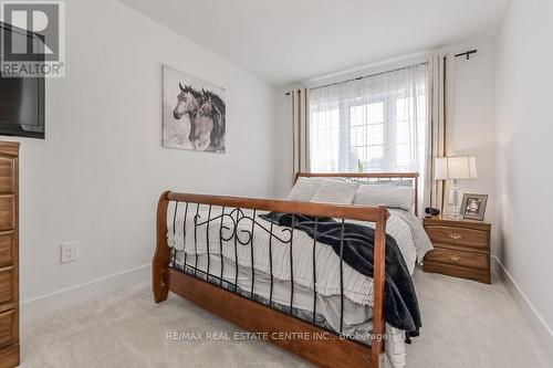 30 - 690 Broadway, Orangeville, ON - Indoor Photo Showing Bedroom