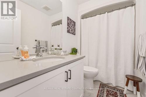 30 - 690 Broadway, Orangeville, ON - Indoor Photo Showing Bathroom