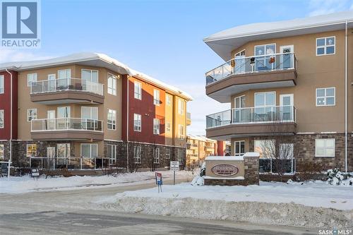 121 1025 Moss Avenue, Saskatoon, SK - Outdoor With Facade