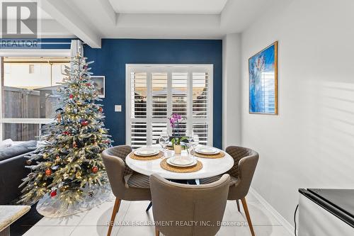 37 - 170 Palacebeach Trail, Hamilton, ON - Indoor Photo Showing Dining Room