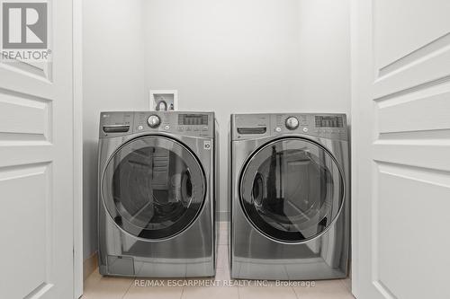 37 - 170 Palacebeach Trail, Hamilton, ON - Indoor Photo Showing Laundry Room