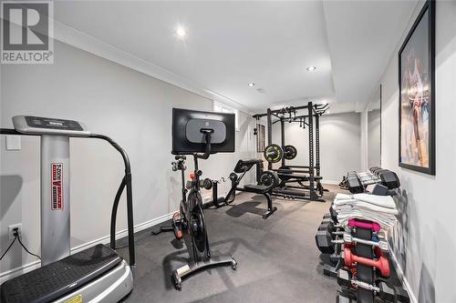 1260 Daley Avenue, Sarnia, ON - Indoor Photo Showing Gym Room