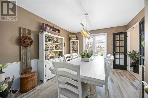 1260 Daley Avenue, Sarnia, ON - Indoor Photo Showing Dining Room