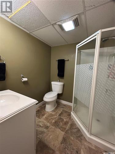 314 5Th Avenue N, Wapella, SK - Indoor Photo Showing Bathroom