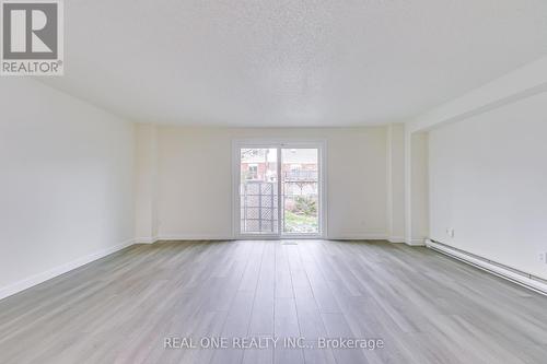 32 Danville Avenue, Halton Hills, ON - Indoor Photo Showing Other Room