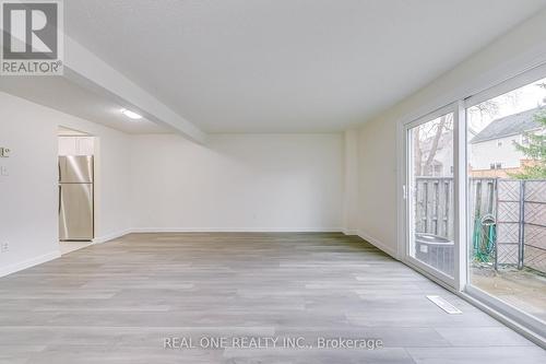 32 Danville Avenue, Halton Hills, ON - Indoor Photo Showing Other Room