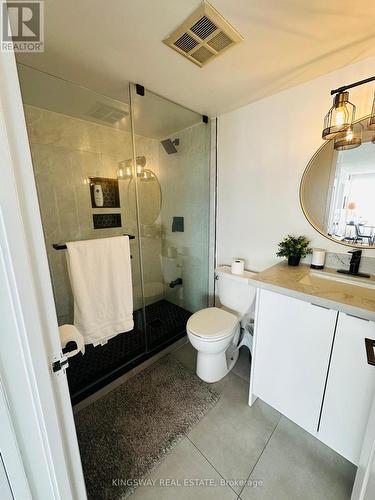 1506 - 50 Kingsbridge Garden Circle, Mississauga, ON - Indoor Photo Showing Bathroom