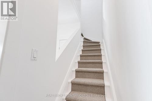 31 Grafton Avenue, Toronto, ON - Indoor Photo Showing Other Room