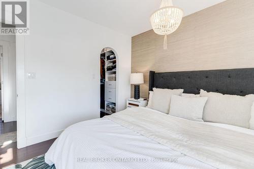 31 Grafton Avenue, Toronto, ON - Indoor Photo Showing Bedroom