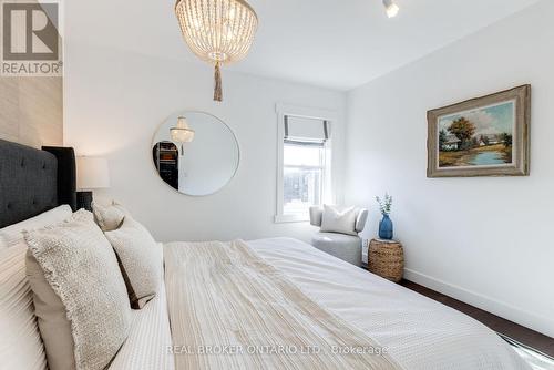 31 Grafton Avenue, Toronto, ON - Indoor Photo Showing Bedroom