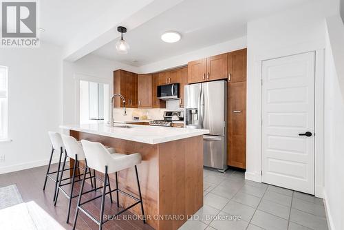 31 Grafton Avenue, Toronto, ON - Indoor Photo Showing Kitchen