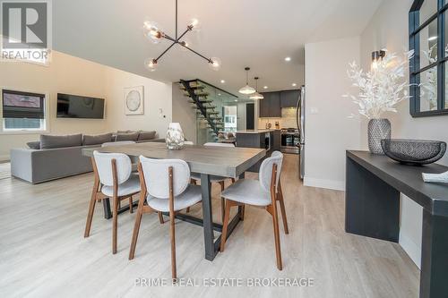 12 Warwick Avenue, Lambton Shores (Grand Bend), ON - Indoor Photo Showing Dining Room