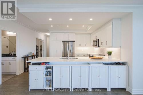 505 - 480 Callaway Road, London, ON - Indoor Photo Showing Kitchen With Double Sink