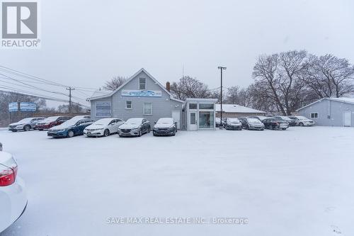 4 Beaumont Crescent S, Guelph, ON 