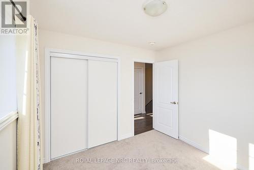 10 Peach Street, Thorold (560 - Rolling Meadows), ON - Indoor Photo Showing Other Room