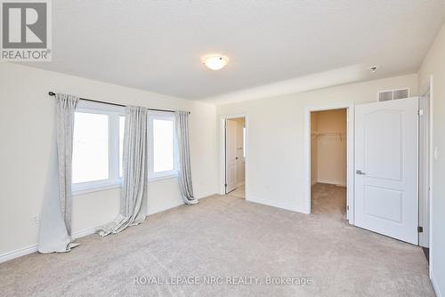 10 Peach Street, Thorold (560 - Rolling Meadows), ON - Indoor Photo Showing Other Room