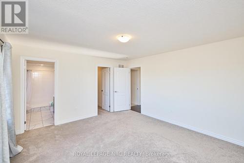 10 Peach Street, Thorold (560 - Rolling Meadows), ON - Indoor Photo Showing Other Room