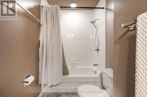 69 Ipswich Terrace, Ottawa, ON - Indoor Photo Showing Bathroom