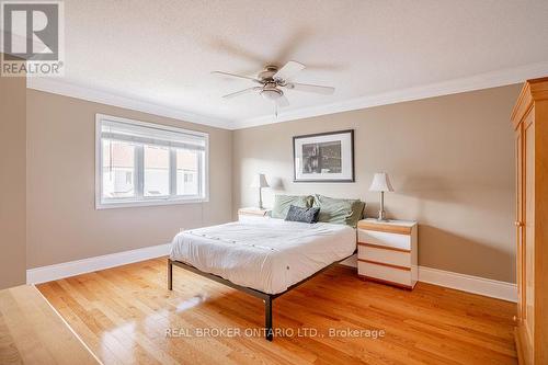 429 Sparkman Avenue, Ottawa, ON - Indoor Photo Showing Bedroom