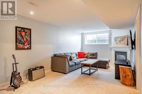 429 Sparkman Avenue, Ottawa, ON - Indoor With Fireplace