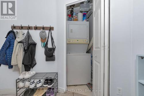 805 - 429 Somerset Street W, Ottawa, ON - Indoor Photo Showing Laundry Room