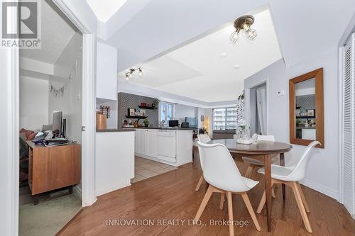 805 - 429 Somerset Street W, Ottawa, ON - Indoor Photo Showing Dining Room