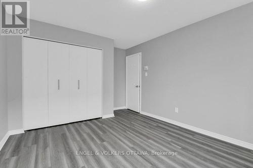 46 Bethune Court, Ottawa, ON - Indoor Photo Showing Other Room