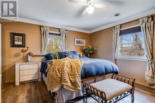 77 Prince Albert Street North, Kingsville, ON - Indoor Photo Showing Bedroom