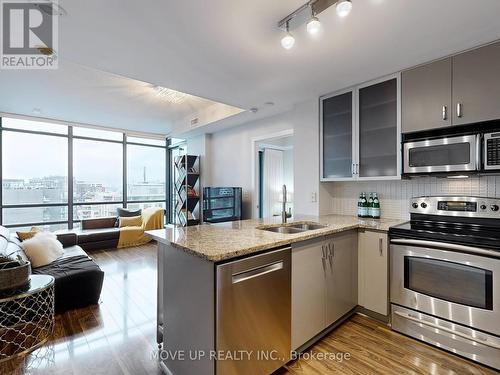 1406 - 438 King Street W, Toronto, ON - Indoor Photo Showing Kitchen With Double Sink With Upgraded Kitchen