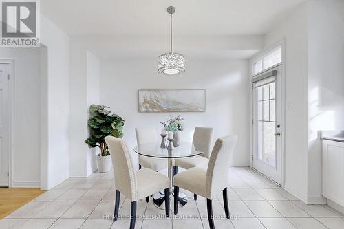 125 Dundas Way, Markham, ON - Indoor Photo Showing Dining Room