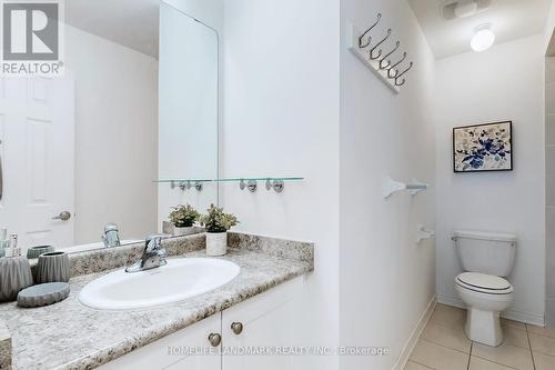 125 Dundas Way, Markham, ON - Indoor Photo Showing Bathroom