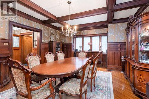 60 Indian Grove, Toronto, ON - Indoor Photo Showing Dining Room