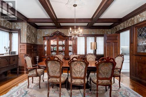 60 Indian Grove, Toronto, ON - Indoor Photo Showing Dining Room