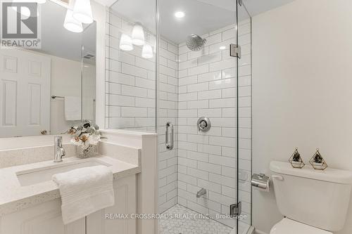 26 - 31 Foundry Avenue, Toronto, ON - Indoor Photo Showing Bathroom