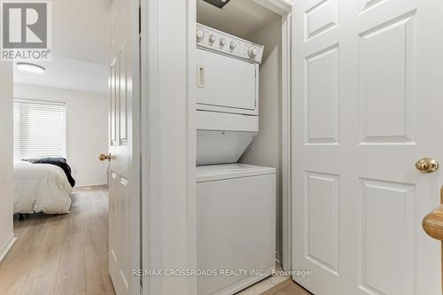 26 - 31 Foundry Avenue, Toronto, ON - Indoor Photo Showing Laundry Room