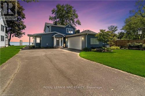 899 Edgemere Road, Fort Erie (334 - Crescent Park), ON - Outdoor With Facade