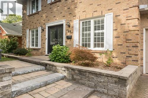 46 Millbridge Cres Crescent, Pelham (662 - Fonthill), ON - Outdoor With Facade