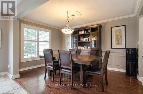 46 Millbridge Cres Crescent, Pelham (662 - Fonthill), ON - Indoor Photo Showing Dining Room