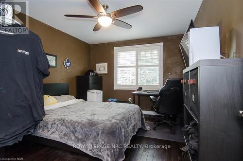 46 Millbridge Cres Crescent, Pelham (662 - Fonthill), ON - Indoor Photo Showing Bedroom