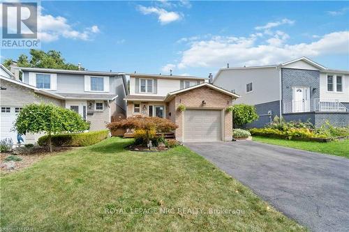 57 Bayview Drive, Grimsby (540 - Grimsby Beach), ON - Outdoor With Facade