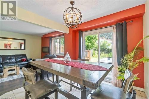 57 Bayview Drive, Grimsby (540 - Grimsby Beach), ON - Indoor Photo Showing Dining Room