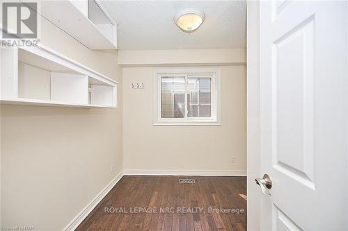 68 Welstead Drive, St. Catharines (462 - Rykert/Vansickle), ON - Indoor Photo Showing Other Room