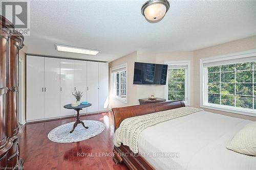 68 Welstead Drive, St. Catharines (462 - Rykert/Vansickle), ON - Indoor Photo Showing Bedroom