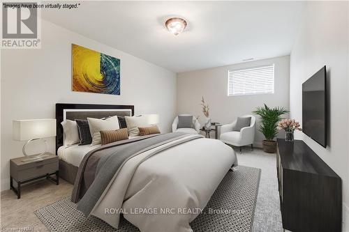 64 Hickory Court, Port Colborne, ON - Indoor Photo Showing Bedroom