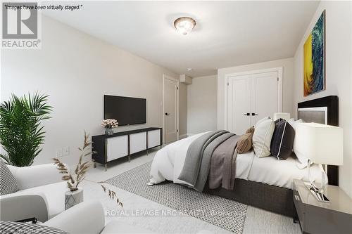 64 Hickory Court, Port Colborne, ON - Indoor Photo Showing Bedroom