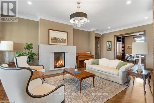 61830 Regional Road 27, Wainfleet (879 - Marshville/Winger), ON - Indoor Photo Showing Living Room With Fireplace