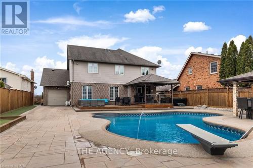 32 Glenwood Parkway, Welland (774 - Dain City), ON - Outdoor With In Ground Pool With Deck Patio Veranda